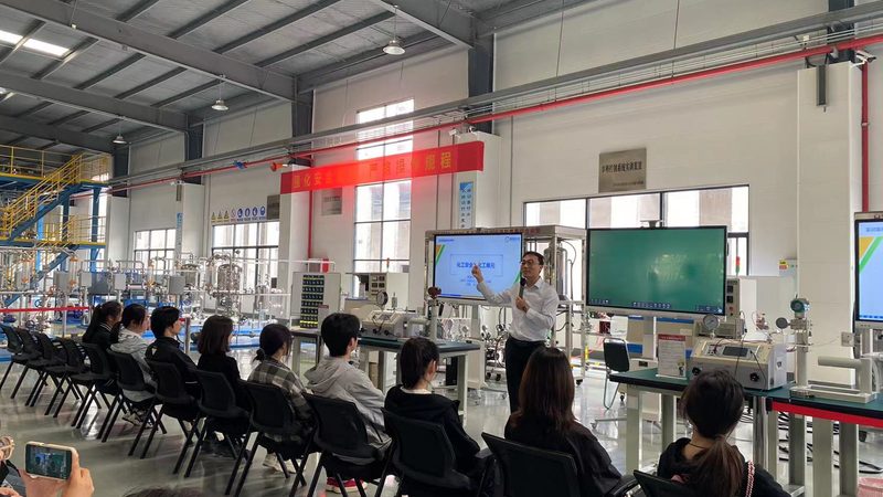 化工产品安全使用与代理加盟：先懂底线再谈合作